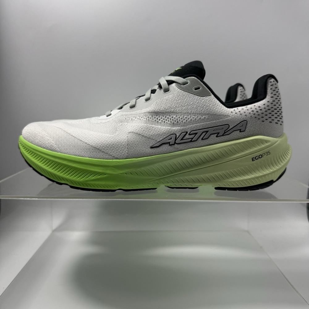 Brand New Altra Experience Flow 3 Trail AL0A85SS85D Green Men's Size 10.5 SAMPLE